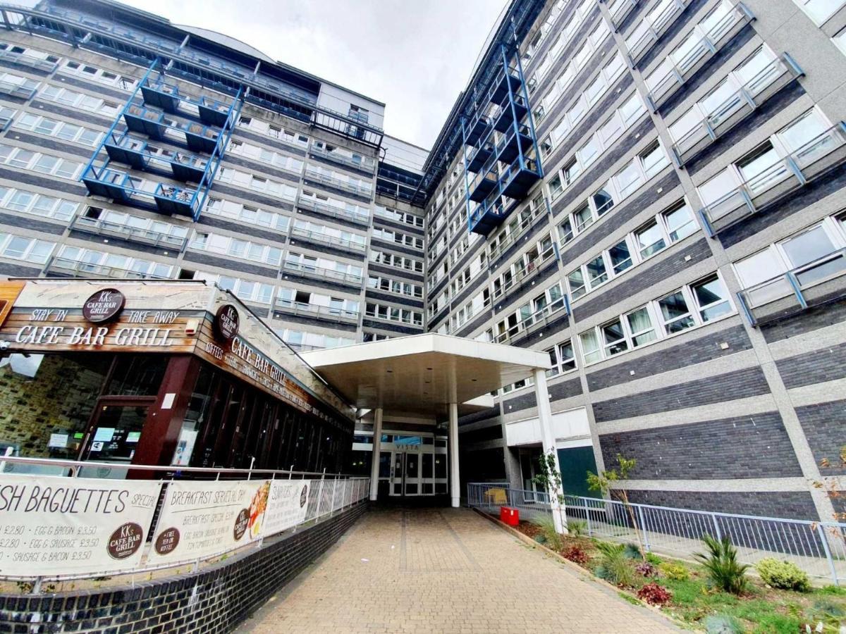 Charming 1-Bedroom Apartment In Woolwich ลอนดอน ภายนอก รูปภาพ